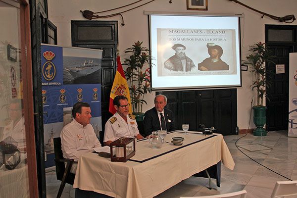 Magallanes-Elcano, dos marinos para la Historia’, conferencia en la Comandancia Naval de Sevilla - 2, Foto 2