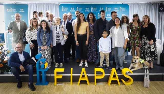 Décima edición de la campaña QUE LO ESCUCHE TODO EL MUNDO - 2, Foto 2