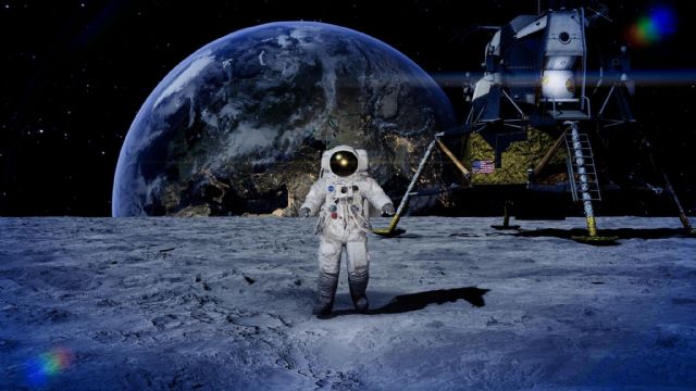 Se estrena en Murcia la exposición inmersiva sobre la llegada del Hombre a la Luna - 1, Foto 1