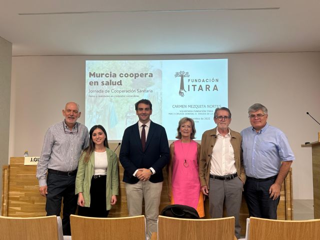 La Comunidad reafirma su compromiso con la cooperación sanitaria internacional en una jornada en el Colegio de Médicos - 1, Foto 1