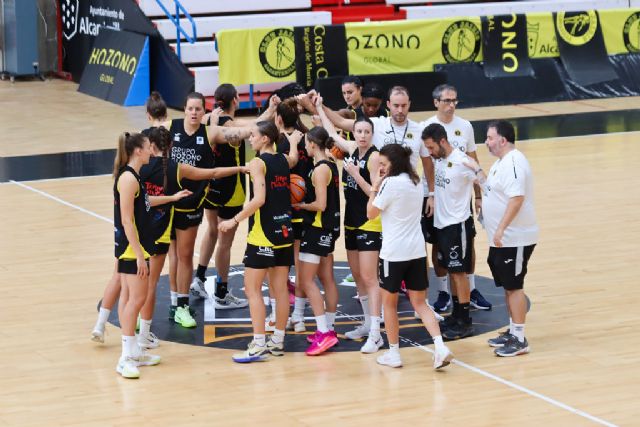 El Hozono Global Jairis comienza su camino en la Supercopa LF Endesa - 1, Foto 1