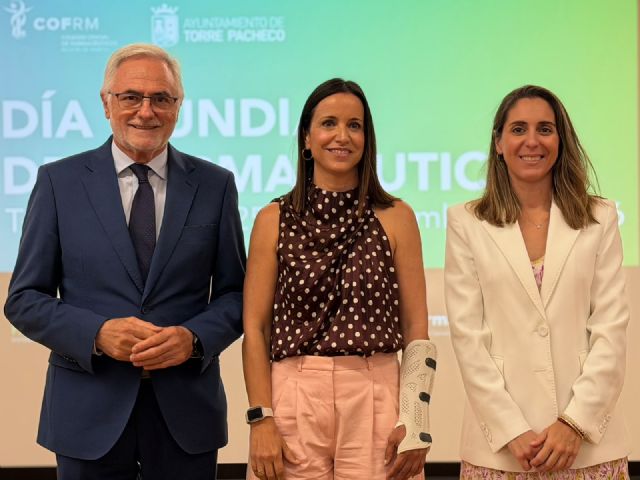 Salud y el Colegio de Farmacéuticos cooperan para potenciar la salud de la población - 2, Foto 2
