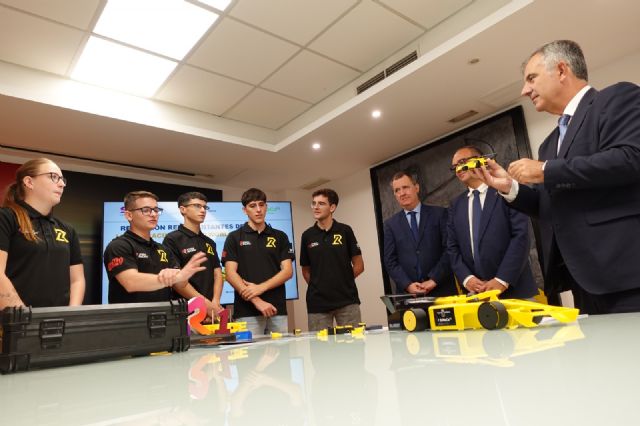 El Gobierno regional destaca el talento investigador de los jóvenes que representarán a Espa&ntilde;a en el Mundial de Singapur - 2, Foto 2