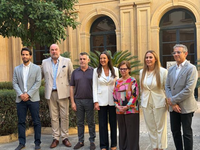 Los premiados de exlibris Murcia 2026 reciben el reconocimiento de las instituciones murcianas antes de la gala de entrega de los galardones
