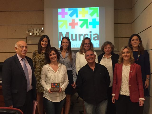 Traperos Recicla, Premio Empresa Murcia en Igualdad por sus medidas para favorecer la conciliación - 1, Foto 1