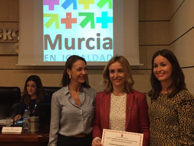 Traperos Recicla, Premio Empresa Murcia en Igualdad por sus medidas para favorecer la conciliación - 3, Foto 3