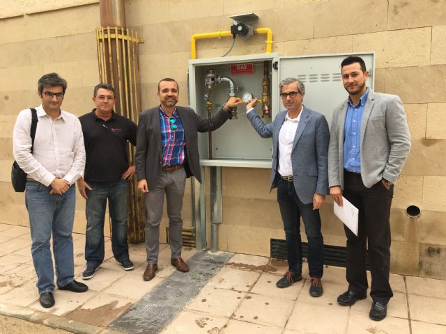 Redexis Gas inicia el suministro de gas natural a la piscina climatizada de San Javier - 1, Foto 1