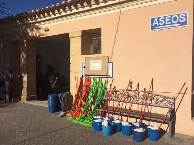 Realizan actuaciones de mejora y acondicionamiento del cementerio municipal Nuestra Señora del Carmen para la festividad de Todos los Santos, Foto 6
