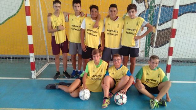 The Local Phase of Multi-sport and Futsal Sport School School counts this course with the participation of 625 students, Foto 6