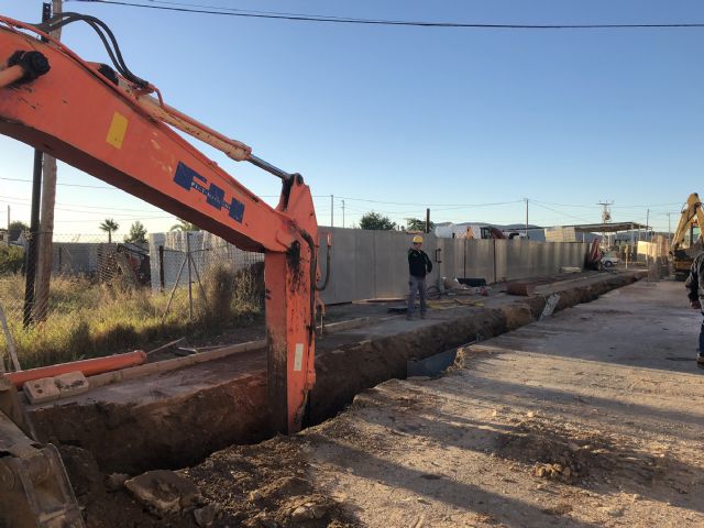 El Gobierno regional invierte casi 200.000 euros en mejorar la red de saneamiento de la calle El Palmar - 2, Foto 2