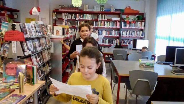 Lorca celebró el Día de la Biblioteca a través de diversas actividades, destacando la lectura de un pregón en todas las bibliotecas del municipio - 2, Foto 2