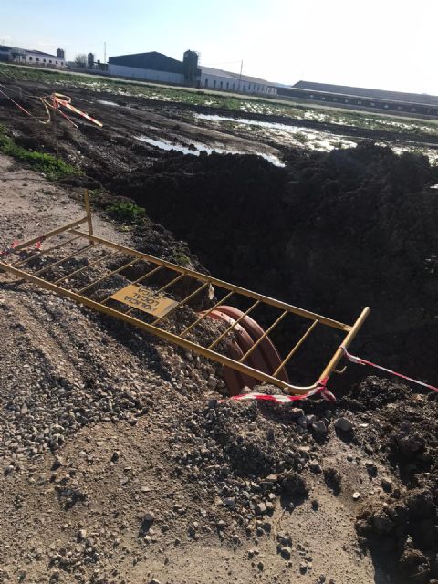 El PP respalda la petición de los vecinos de Cazalla - 1, Foto 1