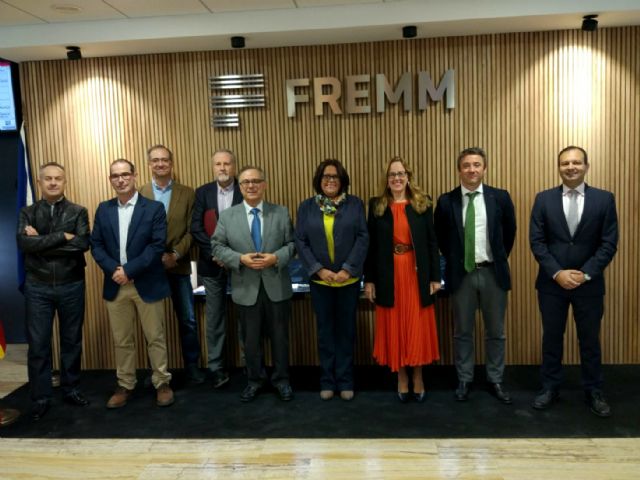 Una jornada del ISSL enseña a prevenir riesgos eléctricos en el trabajo - 1, Foto 1