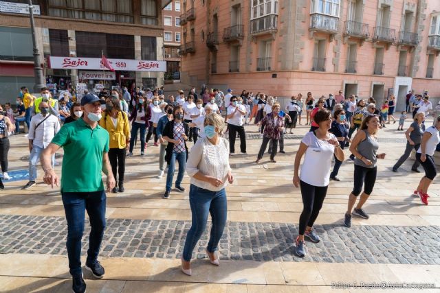 La Feria de Mayores llena de movimiento Cartagena - 1, Foto 1