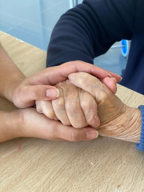 Decálogo de los familiares de pacientes con DCA - 3, Foto 3