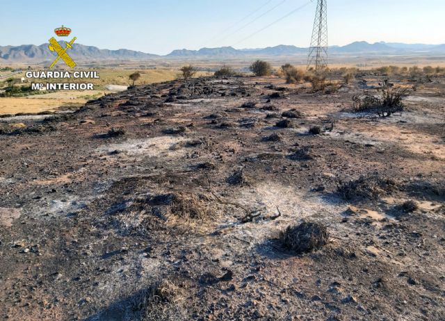 La Guardia Civil esclarece un incendio forestal en Mazarrón con un investigado, Foto 5