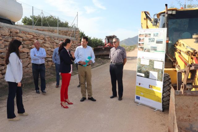 La Comunidad invierte más de 112.000 euros en el acondicionamiento de dos caminos rurales en el término de Fuente Álamo - 1, Foto 1