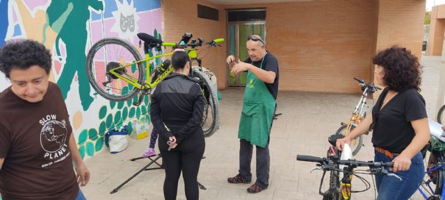 Taller autogestionado de bicicletas. Proyecto En bici ando, Foto 6