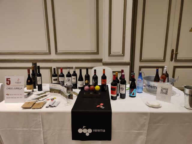 El CRDO Jumilla acude a la primera edición del salón de los premios Verema en la categoría de mejor consejo regulador del 2021 - 1, Foto 1