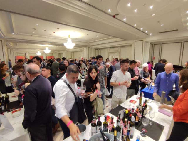 El CRDO Jumilla acude a la primera edición del salón de los premios Verema en la categoría de mejor consejo regulador del 2021 - 2, Foto 2