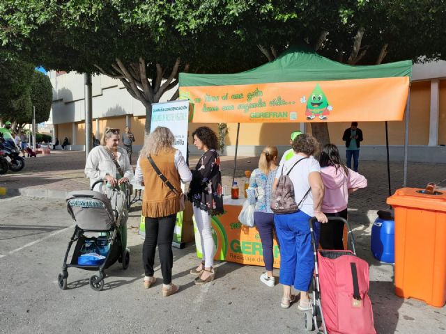 El Ayuntamiento instala 24 nuevos contenedores para recoger aceite usado de cocina en Alcantarilla - 3, Foto 3
