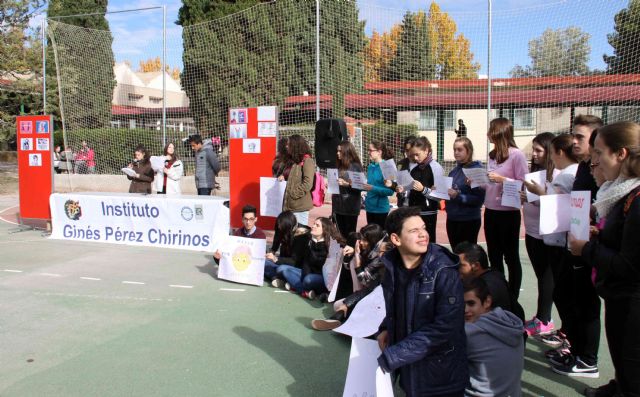Los centros de Secundaria de Caravaca alzan su voz en contra de la violencia machista - 5, Foto 5