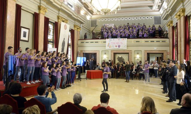 La Asociación Viudas Salzillo y el taxista que atiende a las mujeres maltratadas reciben los galardones Murcia en Igualdad - 3, Foto 3