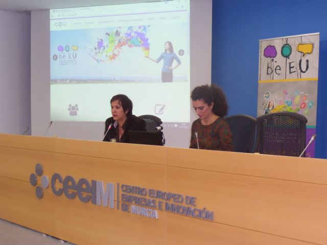 El Colegio de Periodistas y CEEIM colaboran en el Taller Comunicar Europa: ¿Misión imposible? - 1, Foto 1