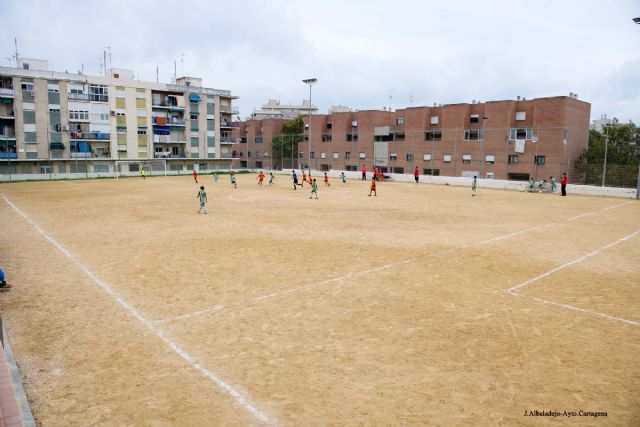 Adjudicada la dotacion de cesped artificial para el campo de futbol de Jose Maria de Lapuerta - 1, Foto 1