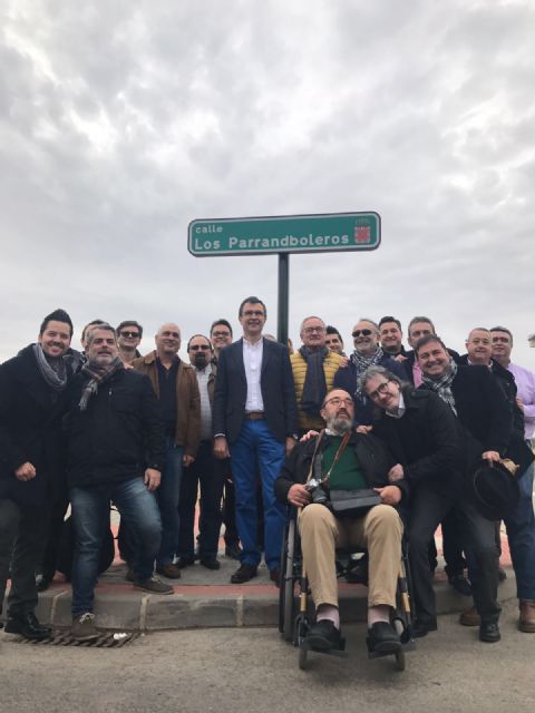Cabezo de Torres estrena la calle de ´Los Parrandboleros´ - 1, Foto 1