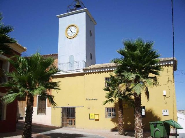 El Ayuntamiento de Campos del Río trabaja para conseguir la rehabilitación de la Torre del Reloj - 1, Foto 1