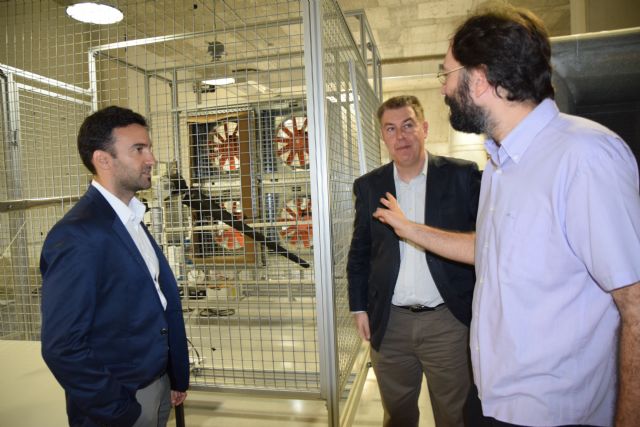 Un doctor por la UPCT supervisa en Canadá los estudios técnicos para integrar las energías renovables en Alberta - 2, Foto 2