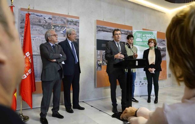 Murcia reivindica con música, teatro y poesía la erradicación de la violencia contra la mujer - 2, Foto 2