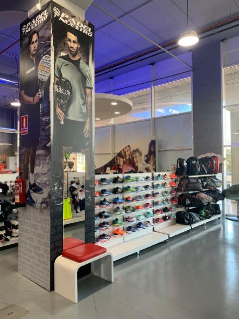 Nueva tienda Padel Nuestro en Intersport Ademuz - 4, Foto 4
