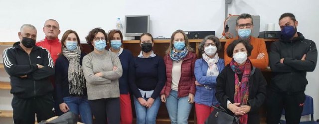 Los conserjes de los colegios realizan un curso sobre mantenimiento de edificios públicos - 1, Foto 1