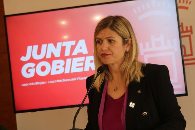 Un centenar de usuarios reciben atención sociosanitaria y apoyo familiar en los tres centros de estancias diurnas municipales - 1, Foto 1