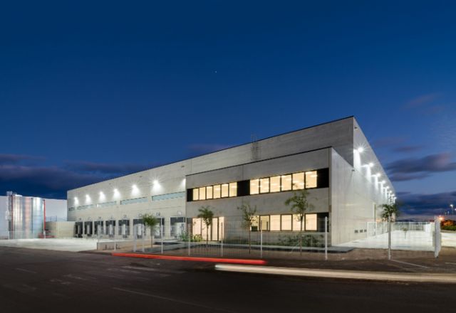 Nederval y Asmen anuncian su acuerdo para el arrendamiento de un edificio logístico de 5.142 m² en Picassent, Valencia - 1, Foto 1