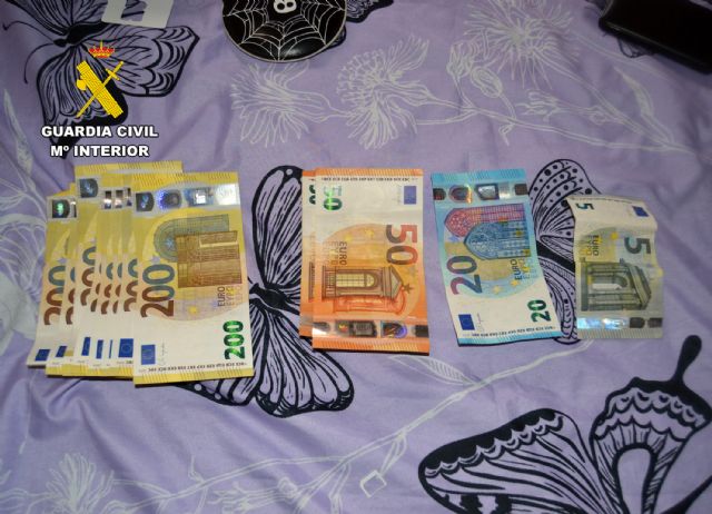 La Guardia Civil desmantela en Abanilla un grupo delictivo que cultivaba gran cantidad de marihuana - 2, Foto 2