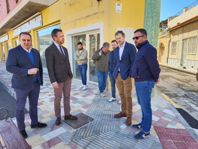 Finalizan las obras de renovación integral de las aceras en la Avenida Constitución de Sucina con una inversión municipal de 223.000 euros - 3, Foto 3