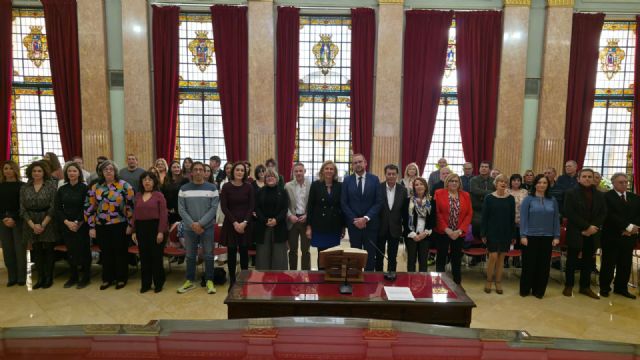 Medio centenar de nuevos funcionarios toman posesión de sus puestos en el Ayuntamiento de Murcia - 1, Foto 1