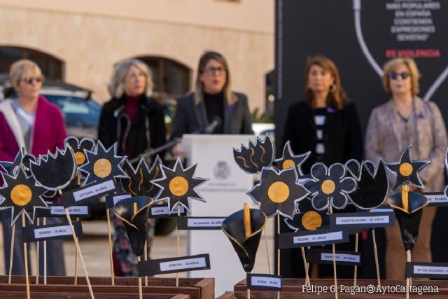 La alcaldesa subraya en el 25N el papel de la prevención y la protección de las víctimas de violencia machista - 1, Foto 1