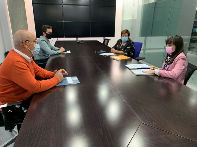 Fomento concede a 12 asociaciones de personas con discapacidad ayudas para desplazarse a sus centros de formación - 1, Foto 1