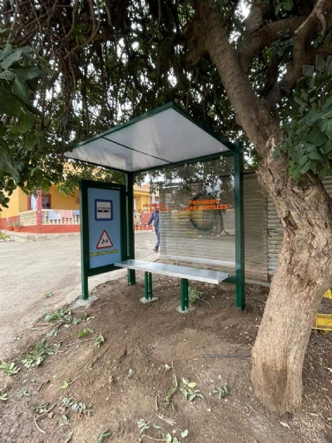 El Ayuntamiento de Lorca destina, durante este año, cerca de 26.000 euros al Plan de choque para el arreglo y mantenimiento e instalación de marquesinas en pedanías - 3, Foto 3