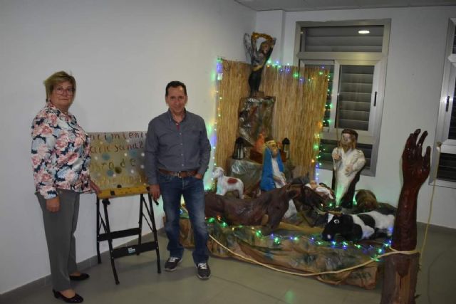 El Barrio de La Loma vive la Navidad con encuentros vecinales, rondalla tradicional y el estreno de un Belén artesano - 1, Foto 1