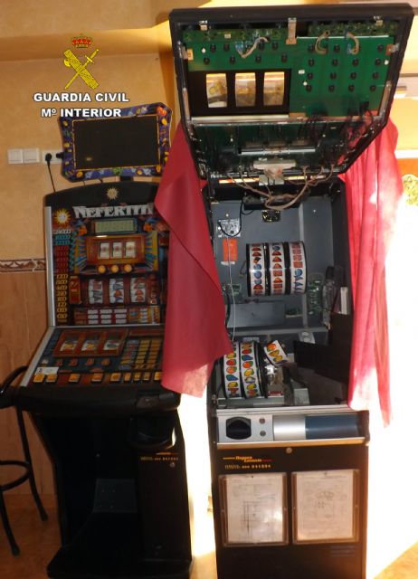 La Guardia Civil desmantela una organización delictiva dedicada al robo en comercios - 4, Foto 4