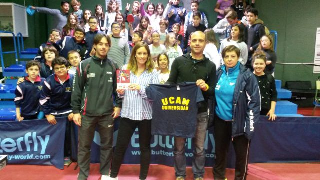 Alumnos del CEIP Mediterráneo de La Manga se acercan al Tenis de Mesa con el Programa ADE - 1, Foto 1