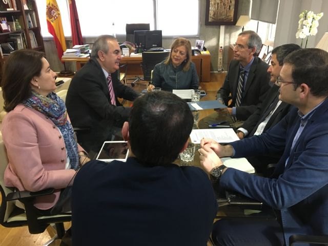 Educación plantea un pacto que potencia la autonomía de los centros y la igualdad de oportunidades - 1, Foto 1