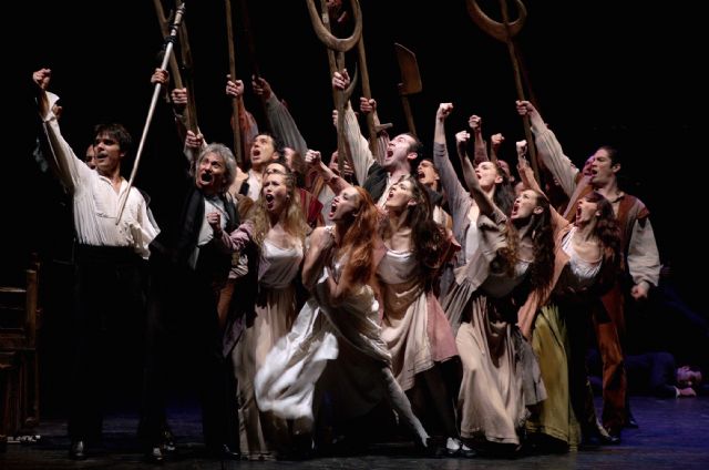 El Auditorio regional recibe mañana a la Compañía Antonio Gades con su obra emblemática 'Fuenteovejuna' - 1, Foto 1