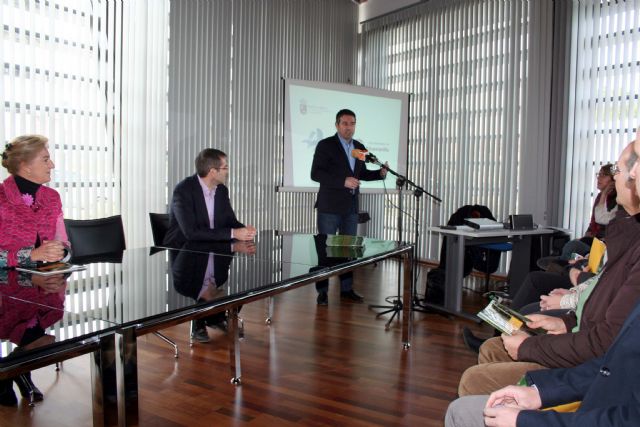 El Instituto Alcántara presenta su Proyecto AlcantarillaQR, continuando en su apuesta por ofrecer la mejor formación a los estudiantes - 1, Foto 1