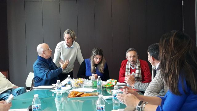 La concejalía de Educación presenta varios proyectos a los colegios para desarrollar con la comunidad educativa - 1, Foto 1